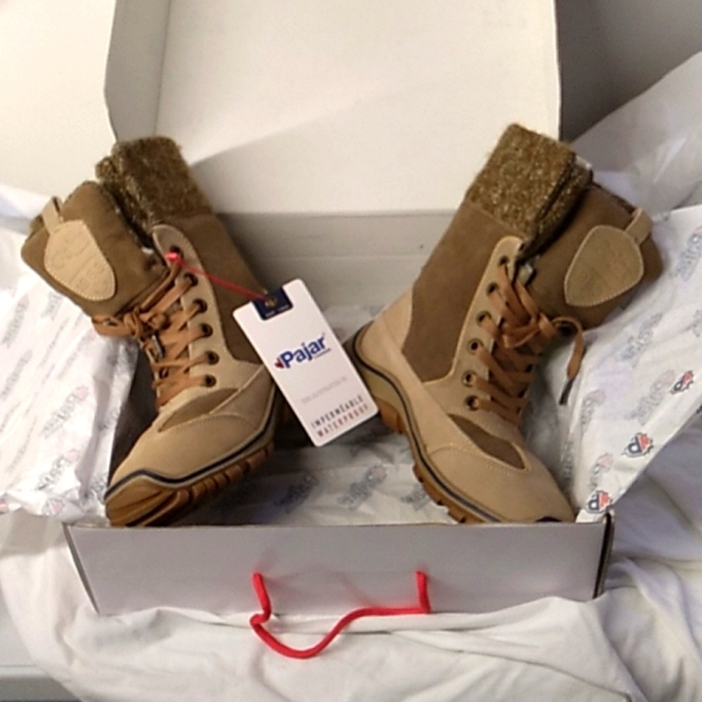 NIB Women's  Pajar tan waterproof winter boots size 7 - 7.5